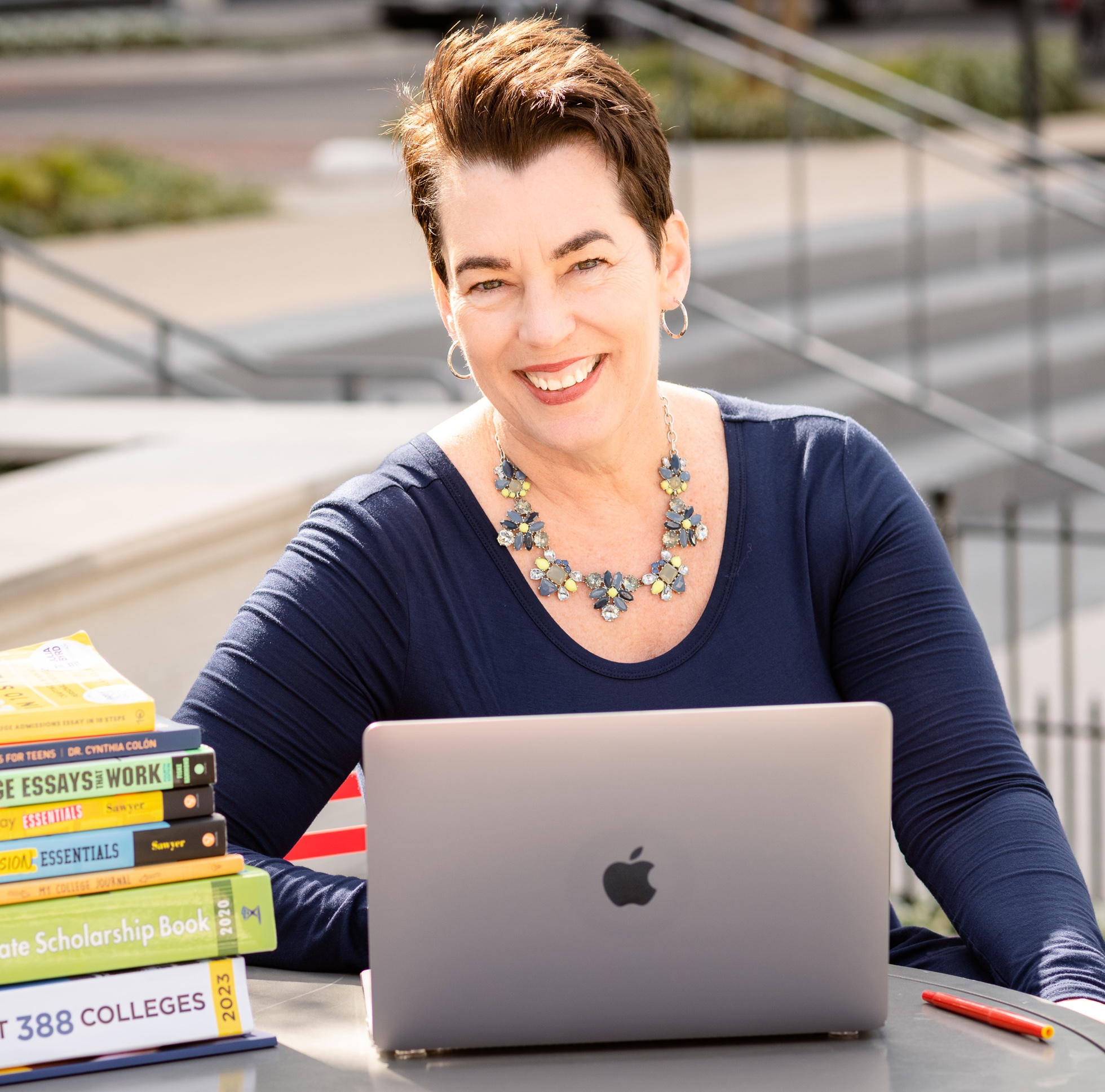 Julia Byrd provides in-person and virtual essay coaching services.